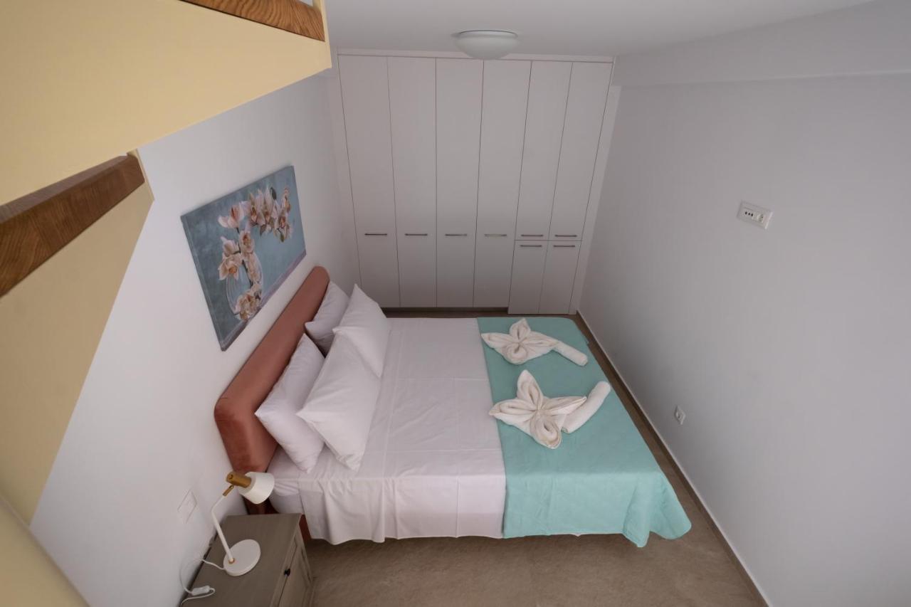 Palmar Club - Aphrodite Ferienhaus Mirsini (Crete)